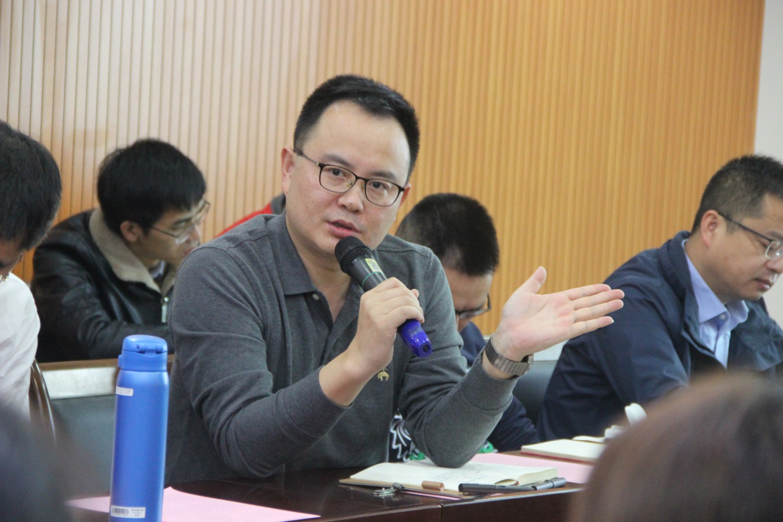 實(shí)事求是、攜手前行，桂林鴻程2021年第三季度管理會(huì)議圓滿結(jié)束